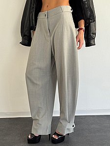 מכנס כפתורים מכנס כפתורים